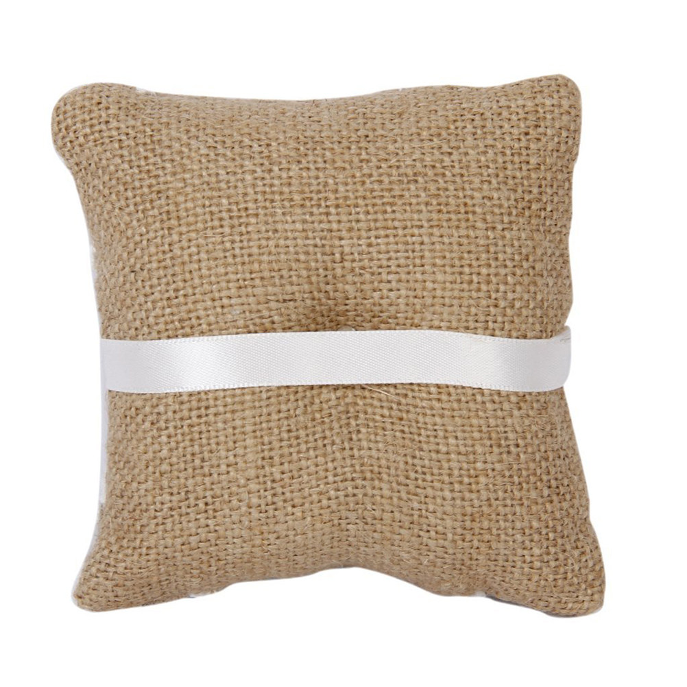 وسادة خاتم الزفاف من الخيش الب - مراجعة Ring Bearer Pillow وسعره